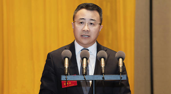 石旭涌代表区人民政府向大会作政府工作报告